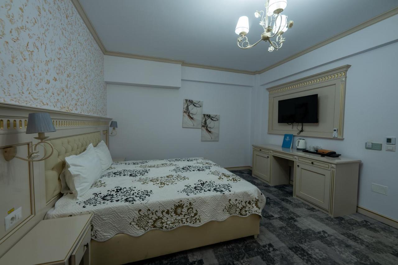 Hotel Coral Valea Lupului  エクステリア 写真