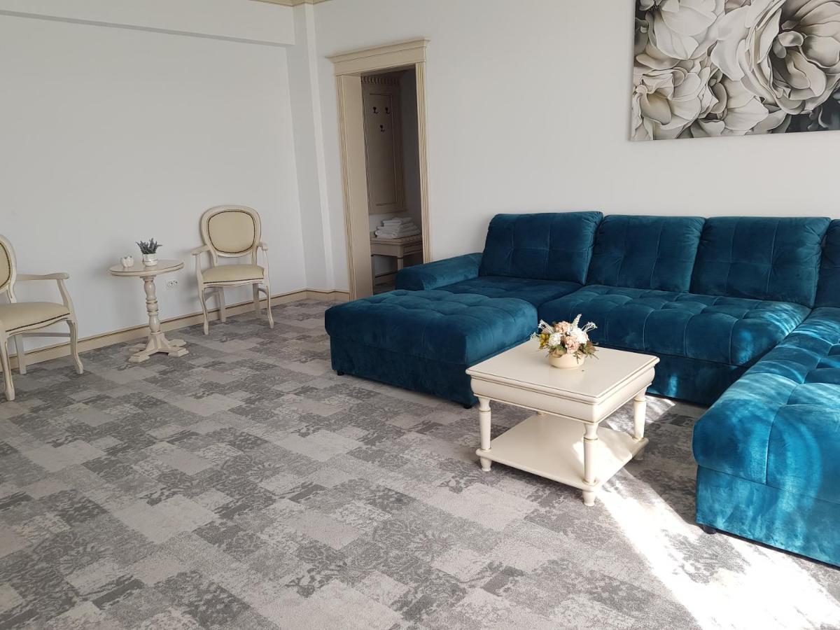 Hotel Coral Valea Lupului  エクステリア 写真
