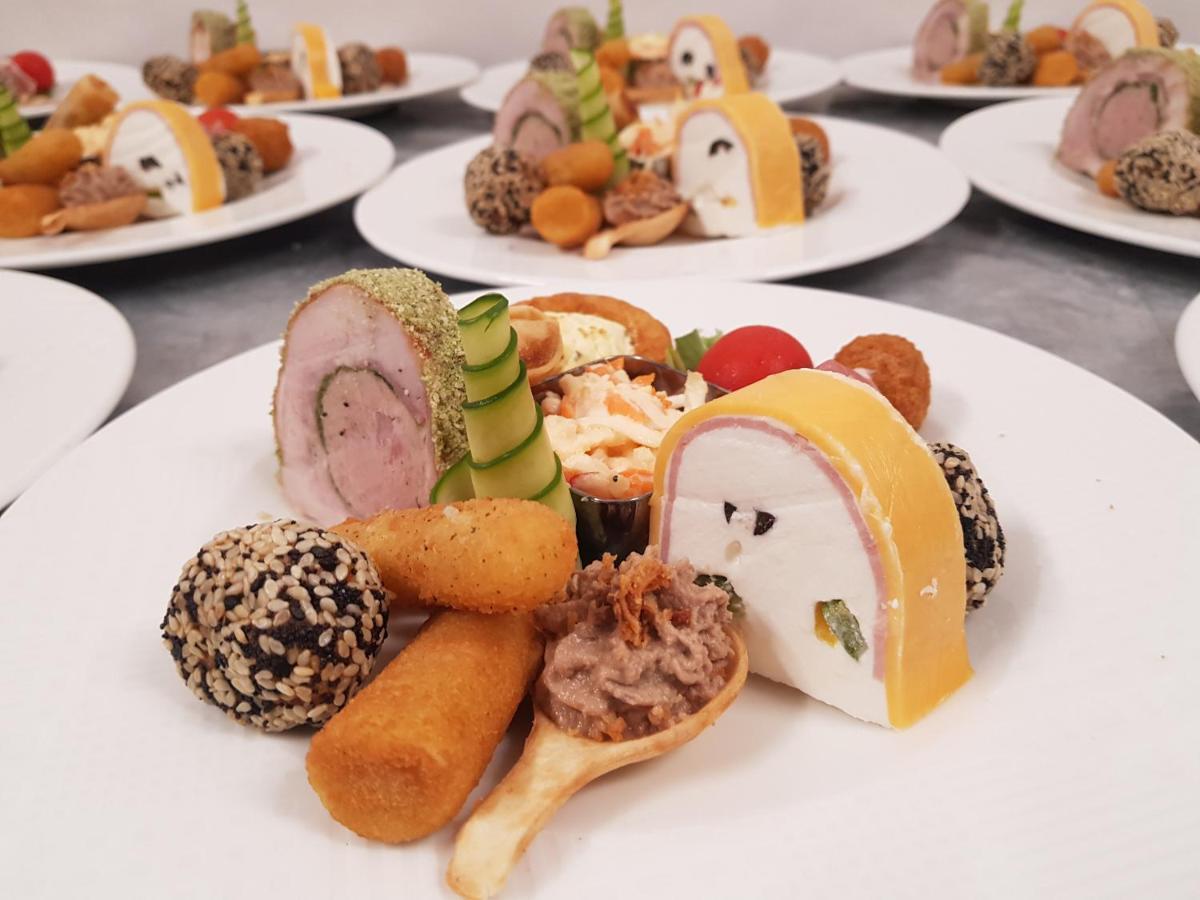 Hotel Coral Valea Lupului  エクステリア 写真